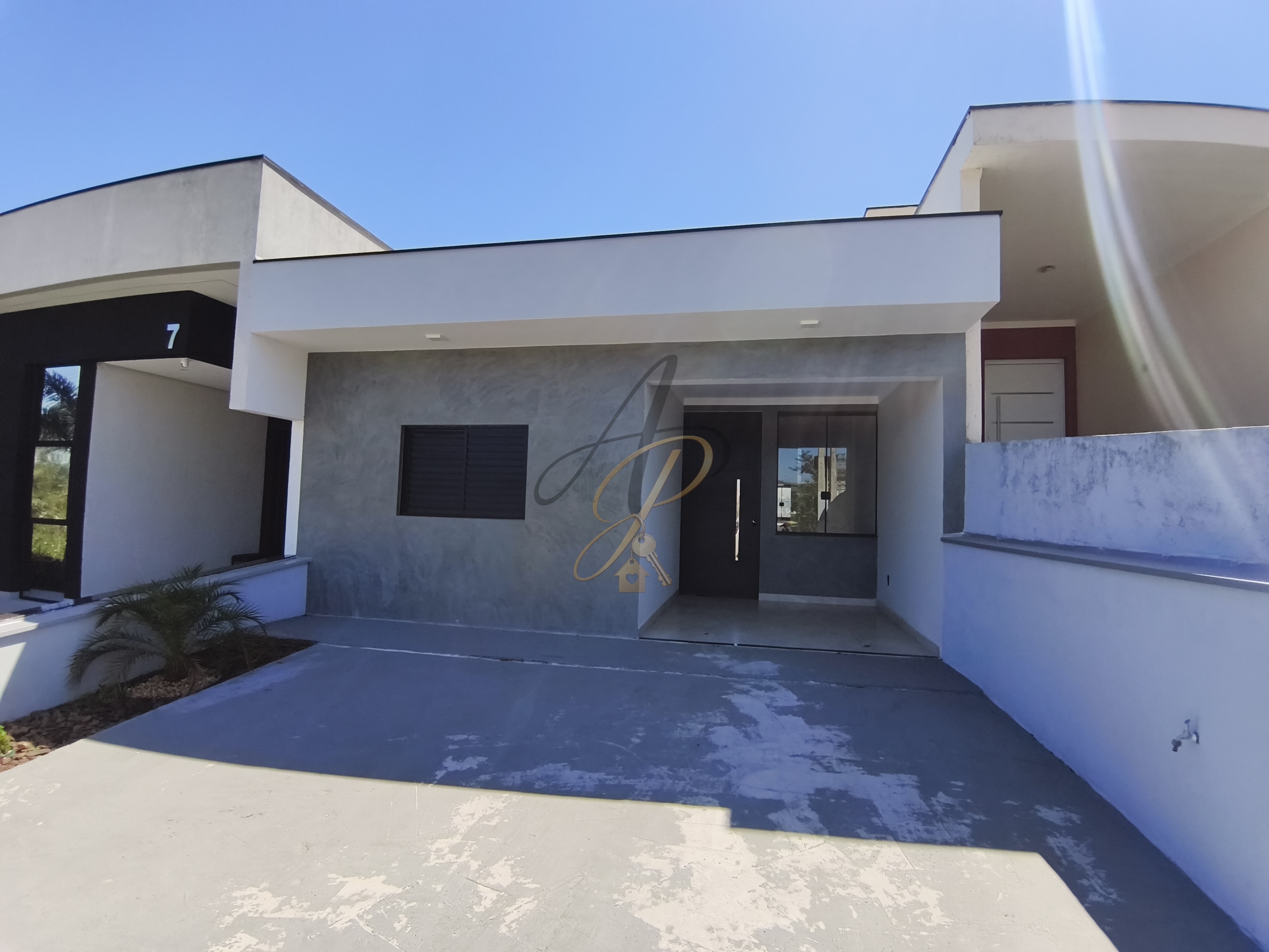Casa em Condomínio 3 dorm. 95.56 m² — Ref. AL-0013